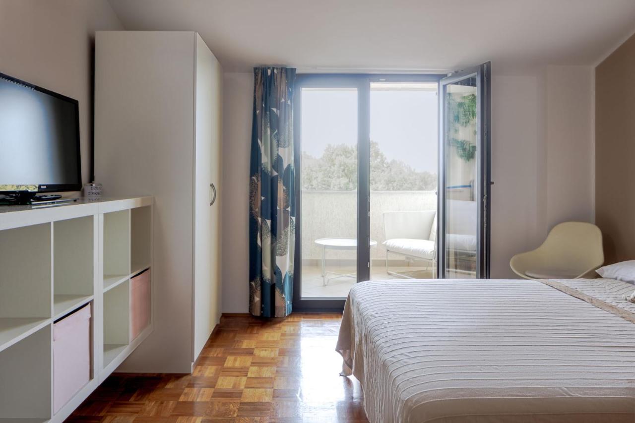 Apartments And Rooms Mofardin Rovinj Kültér fotó