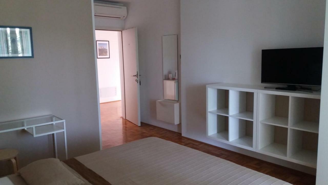 Apartments And Rooms Mofardin Rovinj Kültér fotó